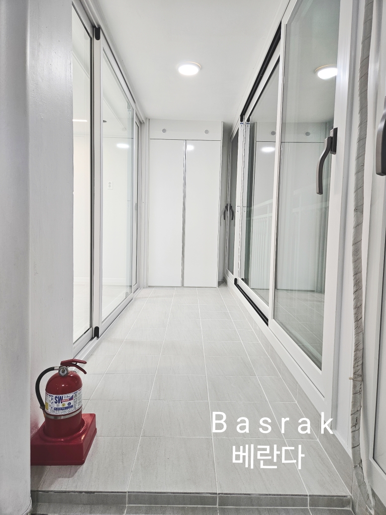 3660877216_JqaNHkp3_30e5886f2e952c0a8d4ba2c95a41cd318cbc2327.jpg 이미지크게보기