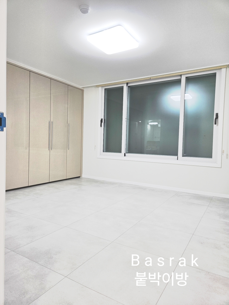 3660877216_RKEdaerq_519af0ee0e687dc926d83b4c13f3123bfe695994.jpg 이미지크게보기