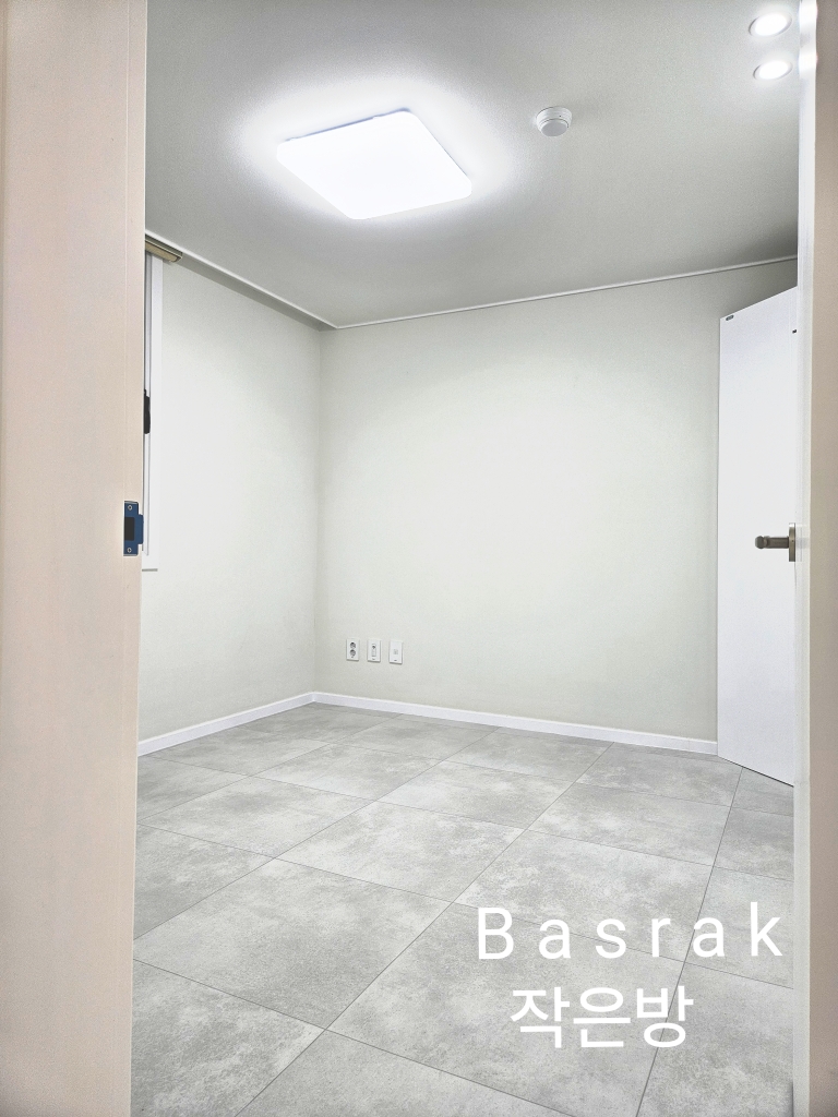 3660877216_ZeK7UJWk_875ecfcf086143e6328a44bd597b8aadf0b56a2a.jpg 이미지크게보기